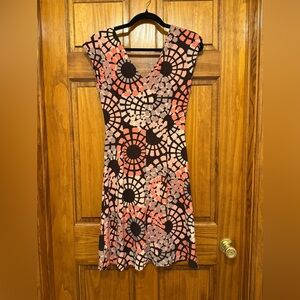 London Times Size 6 Twist Front Geometric Midi Dress - Brown, Coral